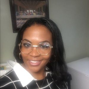 Meet your Posher, Jo ann